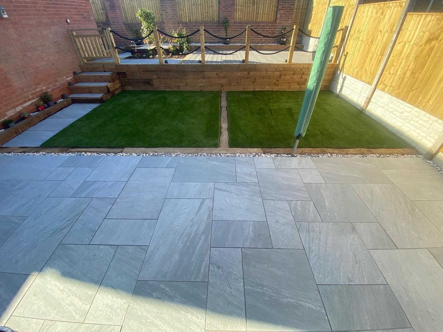 Kandla Grey Outdoor Porcelain Paving Tiles - Mix Pack - 21.06sqm - 20mm - UniversalPaving