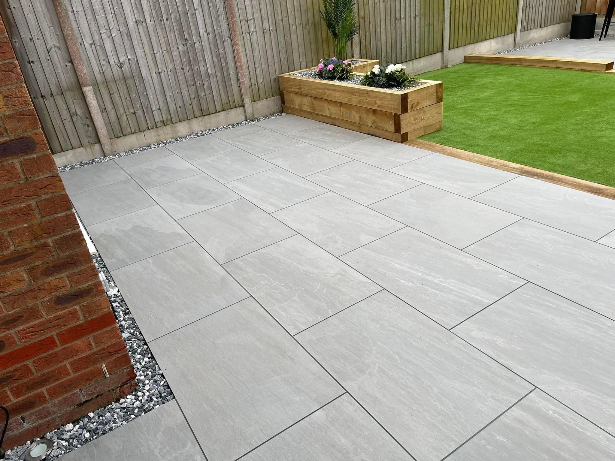 Kandla Grey Outdoor Porcelain Paving Tiles - 900x600 - 21.60sqm - 20mm - UniversalPaving