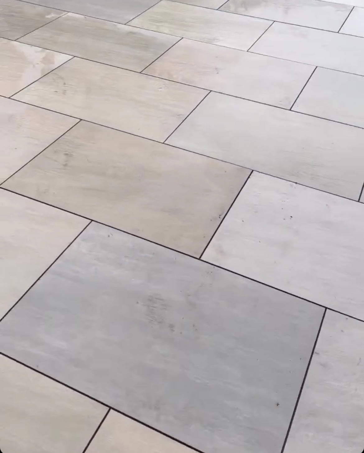 Raj Green Outdoor Porcelain Paving Tiles - 900x600 - 20mm
