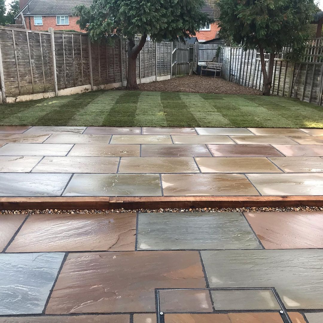 Raj Green Indian Sandstone Paving Slabs - Riven - 900x600 - 22mm