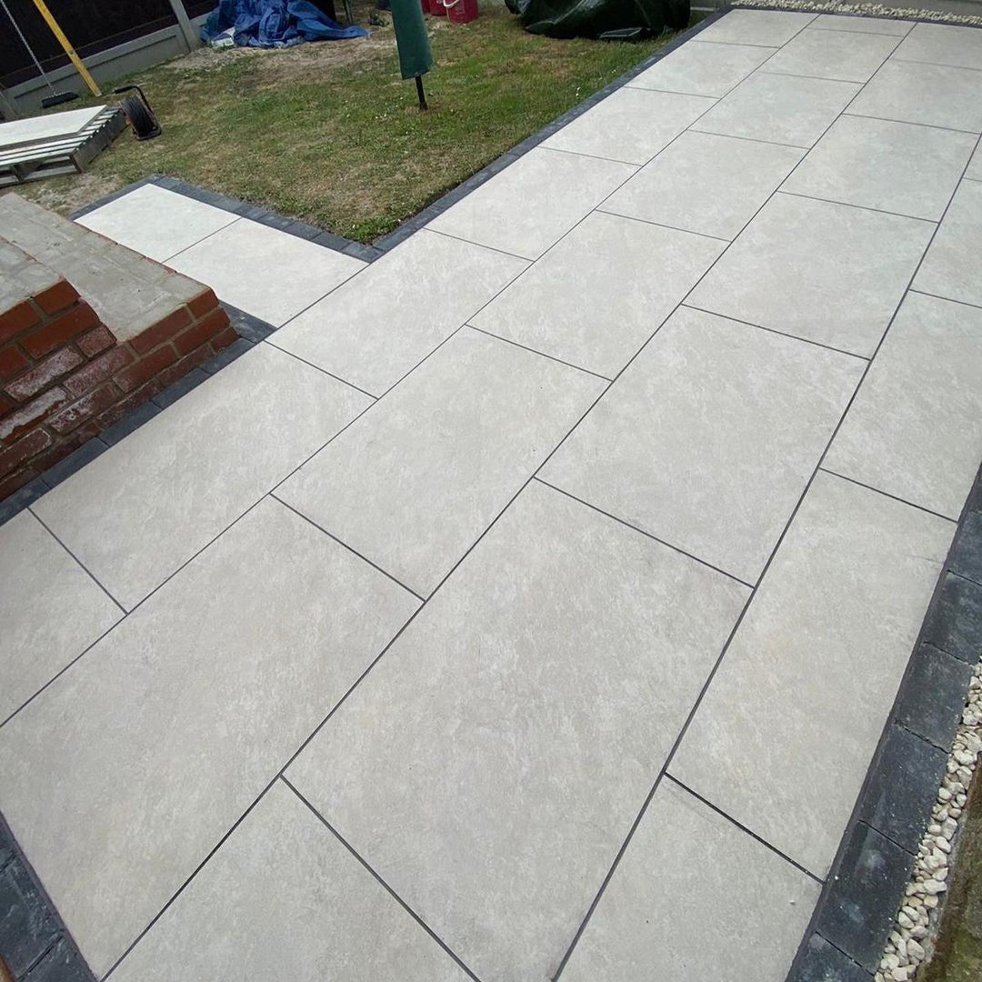 QUARTZ GREY PORCELAIN