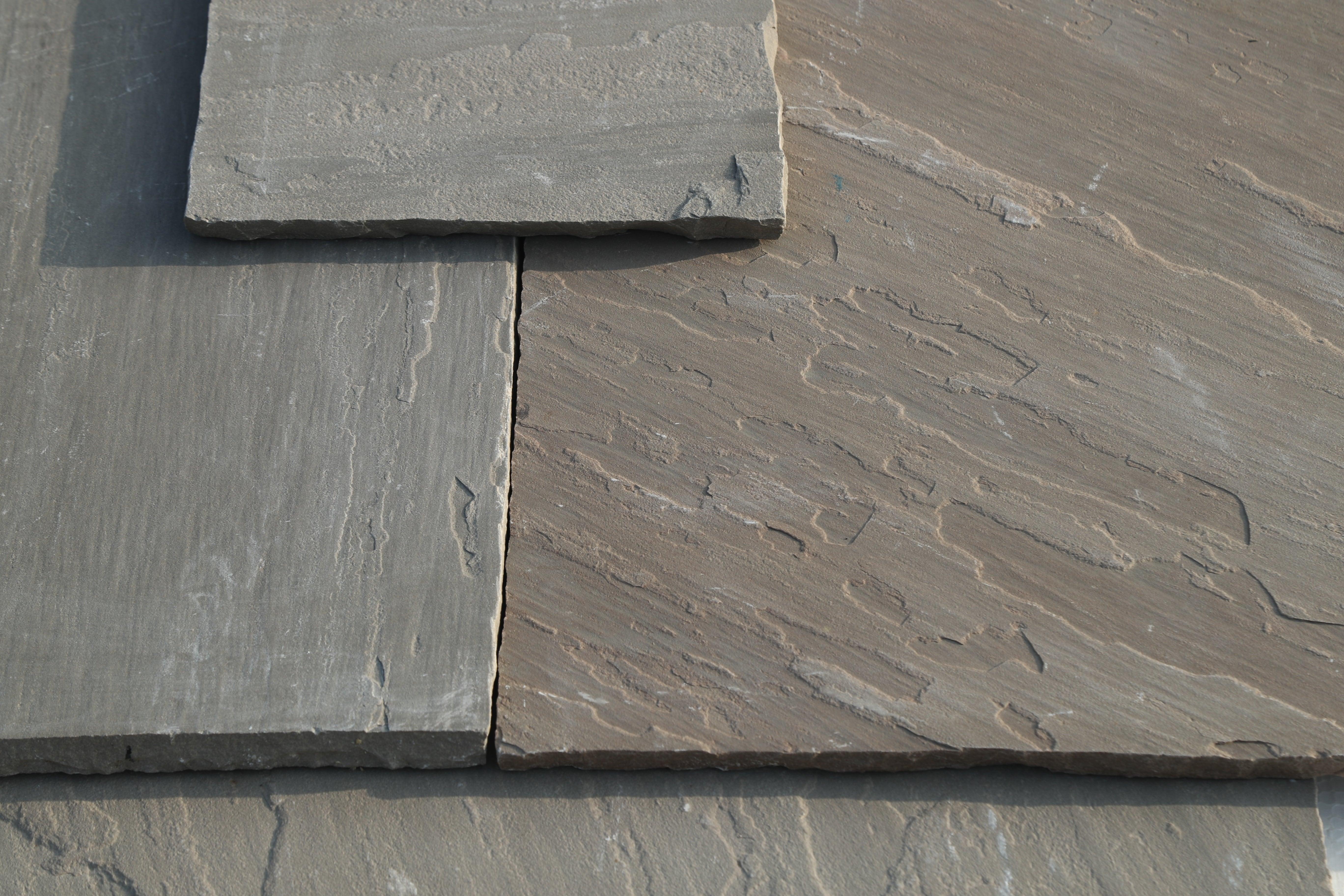 Raj Green Indian Sandstone Paving Slabs - Riven - Patio Pack - 22mm - UniversalPaving