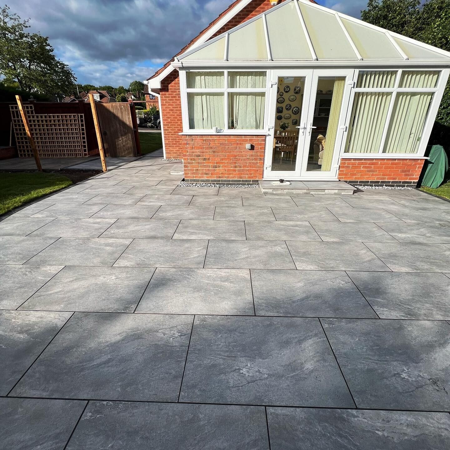 2CM thick Outdoor Porcelain Tiles | Rectified Porcelain Tiles